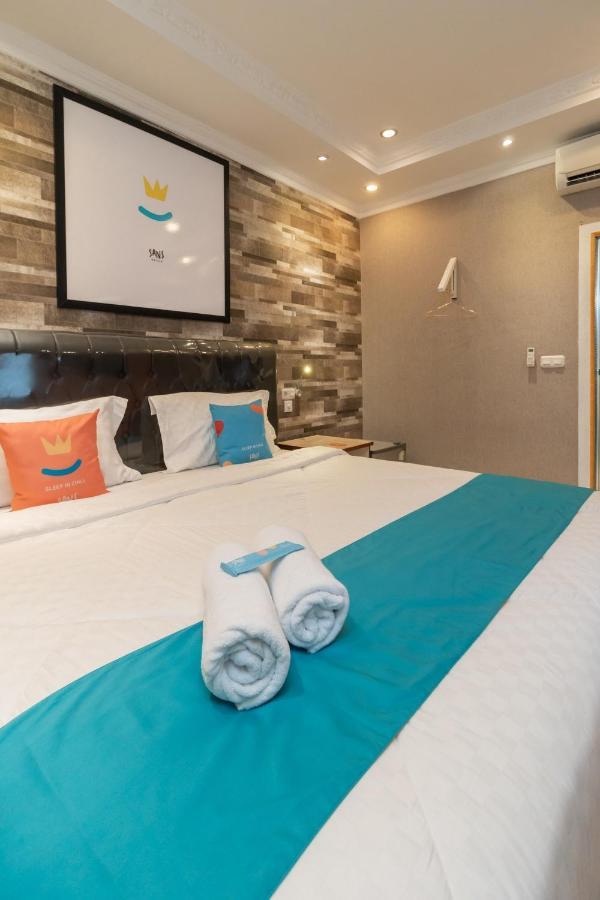 Sans Hotel Beauty Palembang Exterior foto